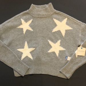 NWT Arizona Cropped Star Sweater